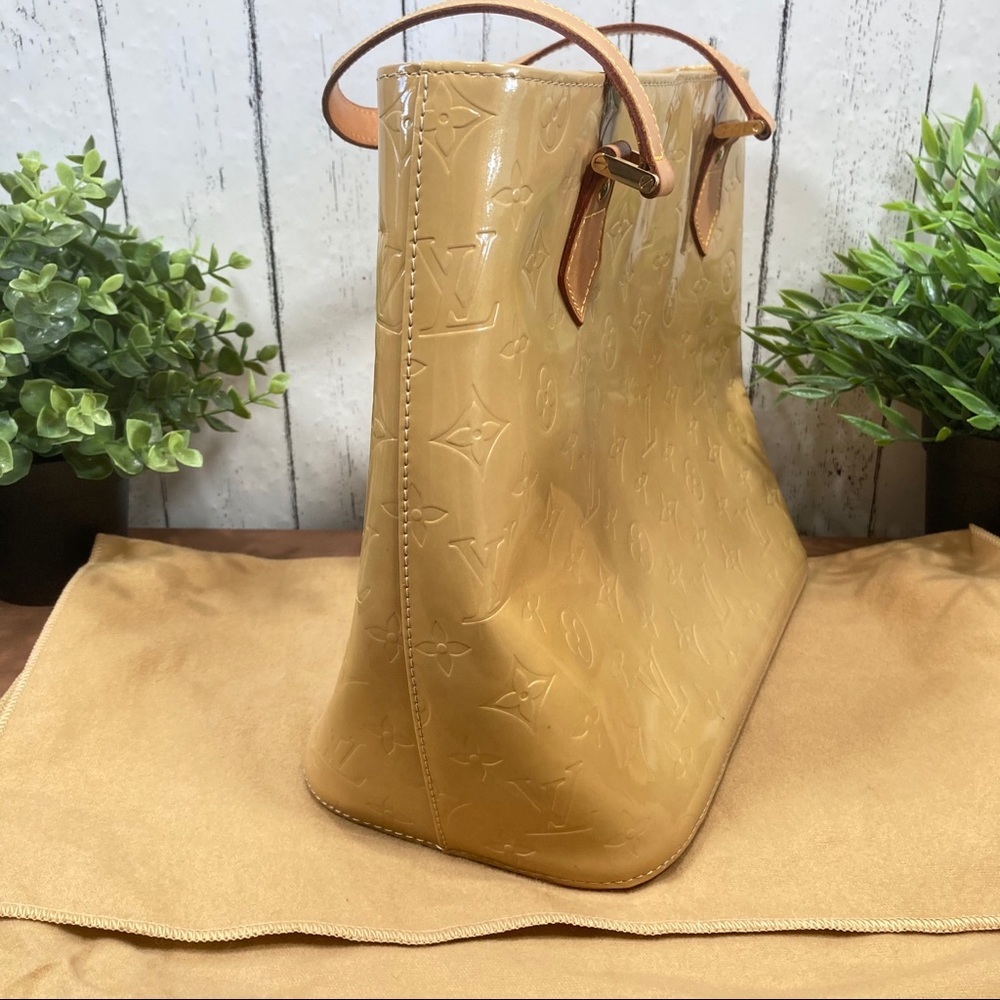 Louis Vuitton Monogram Vernis Houston Tote - Picture 5 of 15